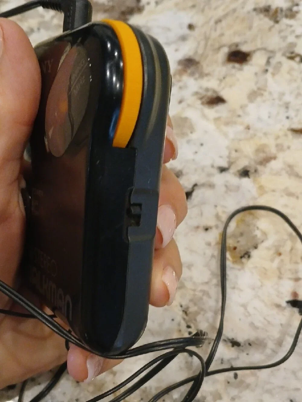 Sony Black FM Stereo Walkman with Belt Clip